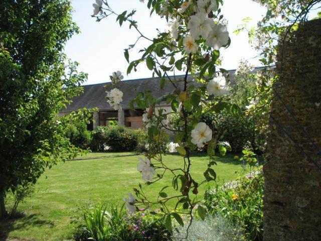 Chambres D'Hotes Les Pieris Grandcamp-Maisy Exterior photo